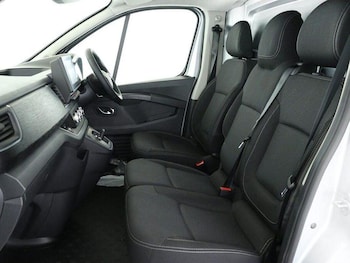 Used Renault Trafic 2023 for sale - 77279553: Photo