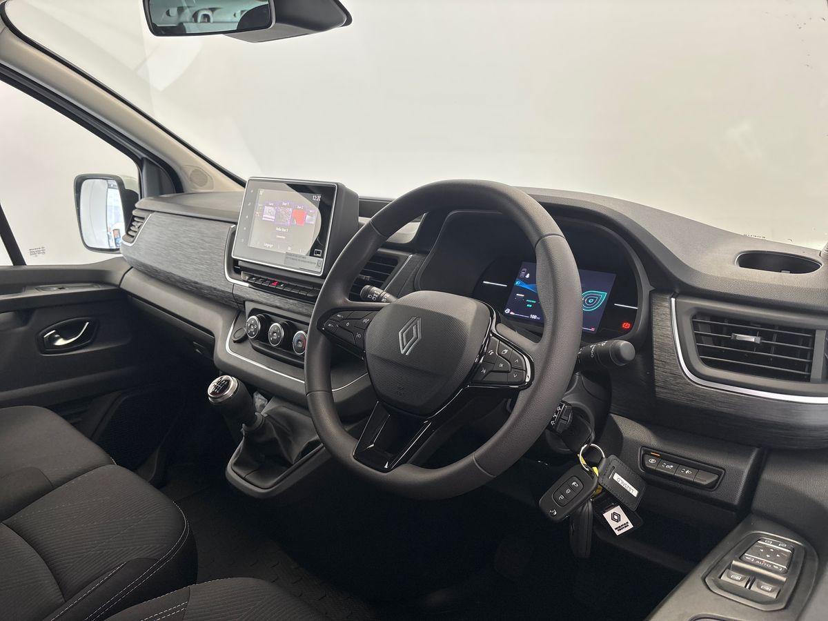 Used Renault Trafic for sale - 76476635: Photo 11