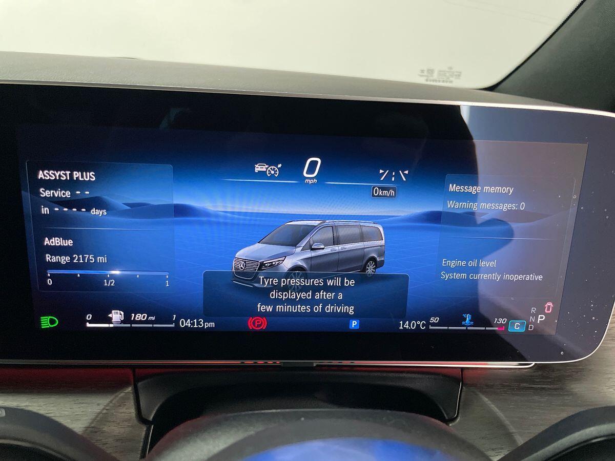 Used Mercedes-Benz V-Class 2024 for sale - 76995642: Photo 18