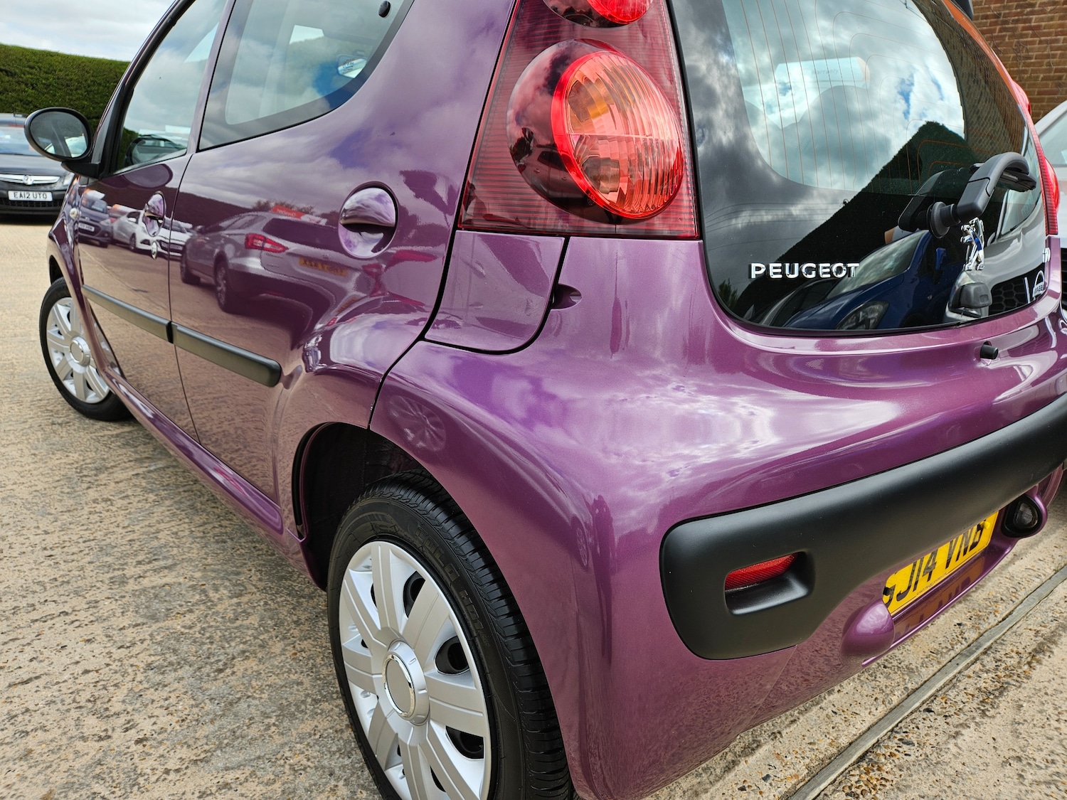 Vehicle 6