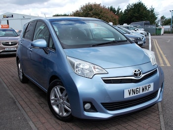 Used Toyota Verso 2011 for sale - 75766591: Photo