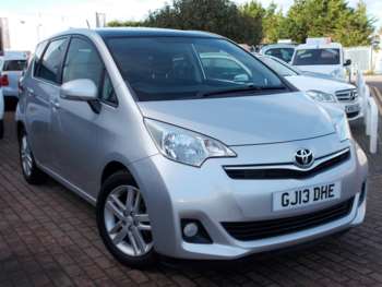 Used Toyota Verso 2013 for sale - 73985854: Photo