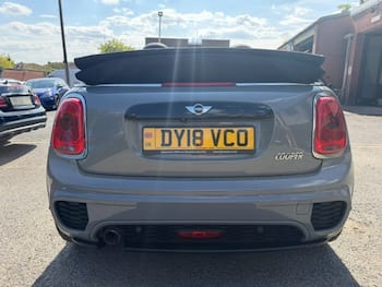 Used MINI Convertible 2018 for sale - 79628278: Photo
