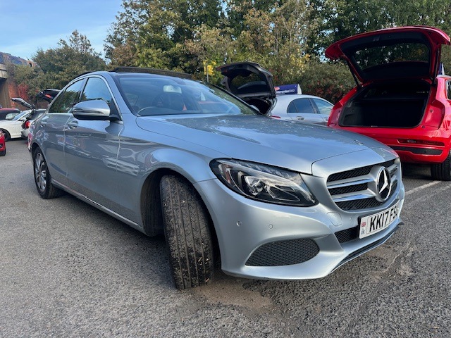 Used Mercedes-Benz C Class 2017 for sale - 76233871: Photo 2