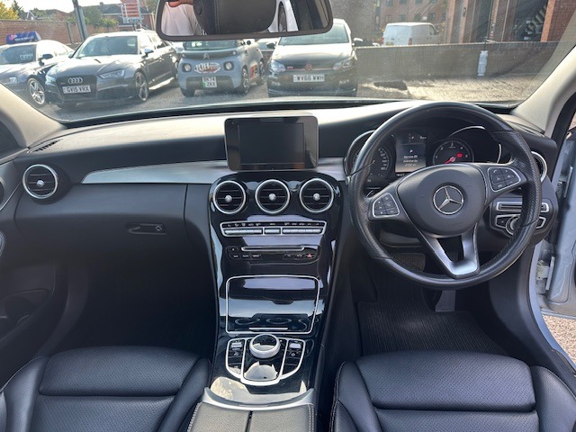 Used Mercedes-Benz C Class 2017 for sale - 76233871: Photo 8