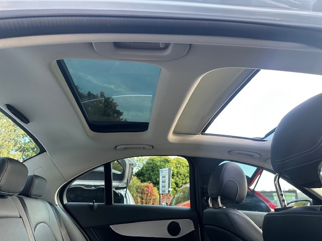 Used Mercedes-Benz C Class 2017 for sale - 76233871: Photo 9