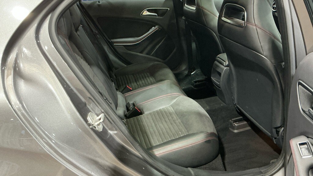 Used Mercedes-Benz A-Class 2015 for sale - 78092859: Photo 13