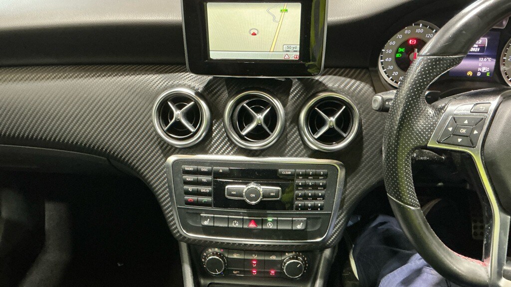 Used Mercedes-Benz A-Class 2015 for sale - 78092859: Photo 16