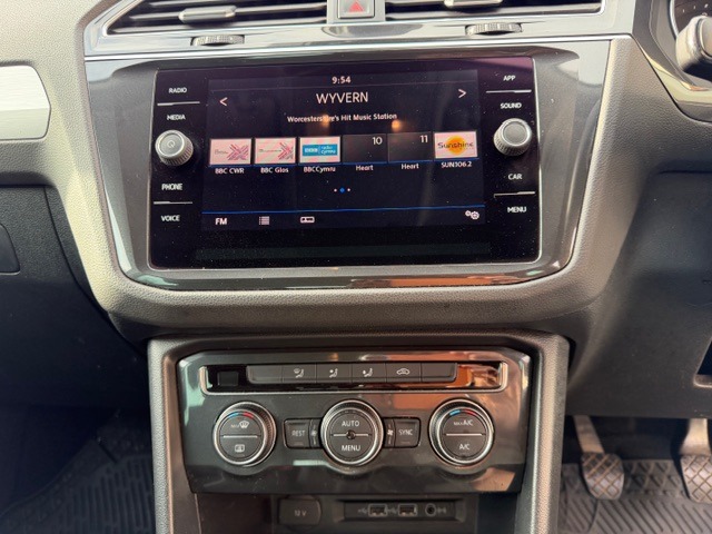 Used Volkswagen Tiguan 2018 for sale - 77675367: Photo 9