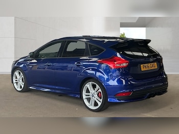 Used Ford Focus 2016 for sale - 79430948: Photo