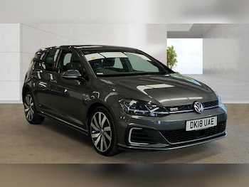 Used Volkswagen Golf 2018 for sale - 79624020: Photo