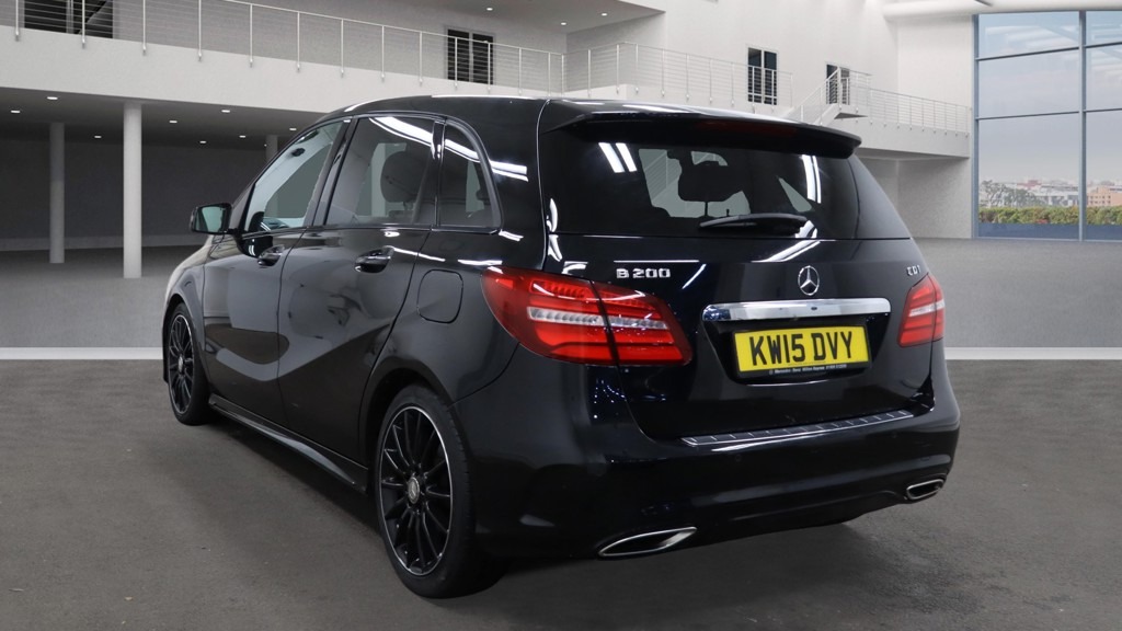 Used Mercedes-Benz B Class 2015 for sale - 77112888: Photo 4