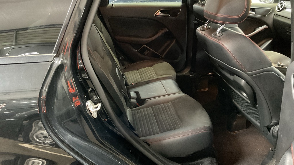 Used Mercedes-Benz B Class 2015 for sale - 77112888: Photo 8