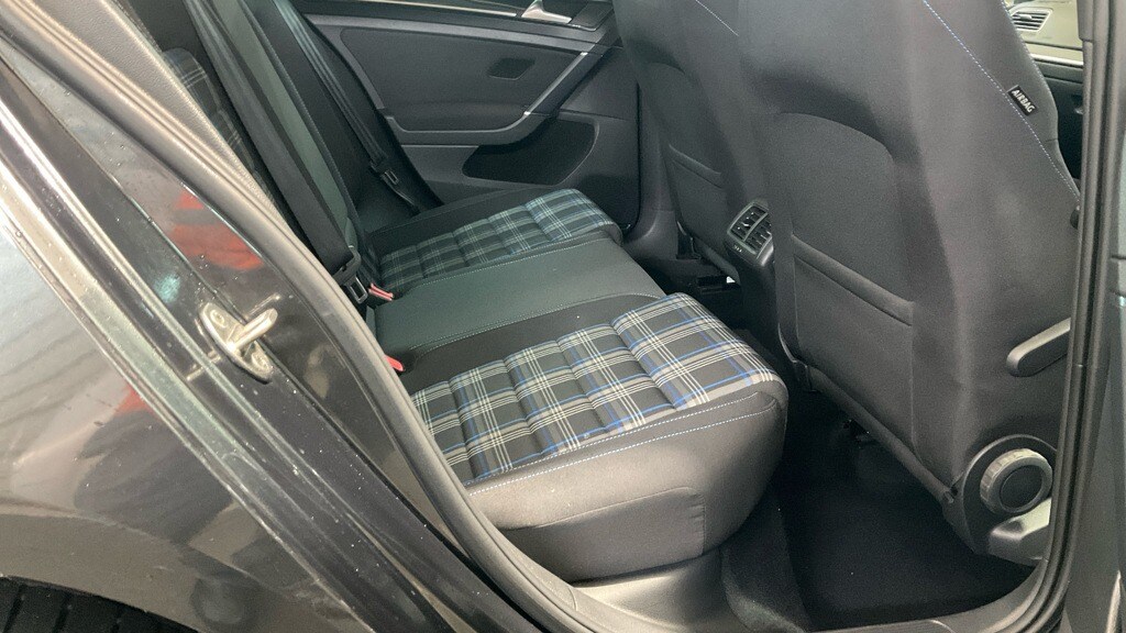 Used Volkswagen Golf 2016 for sale - 77901566: Photo 10