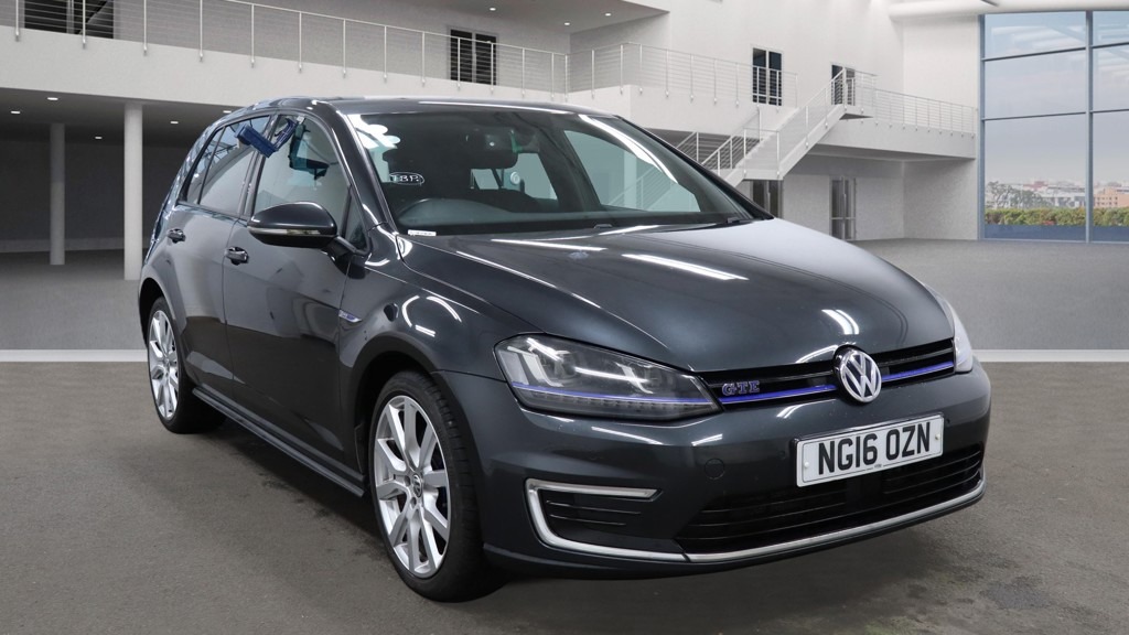 Used Volkswagen Golf 2016 for sale - 77901566: Photo 3