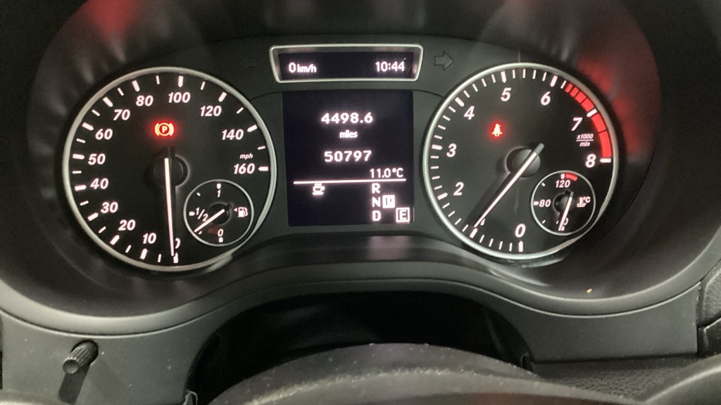 Used Mercedes-Benz B Class 2013 for sale - 77930463: Photo 11