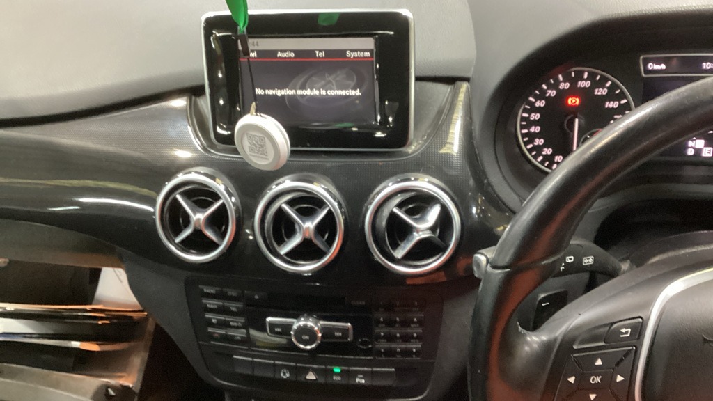 Used Mercedes-Benz B Class 2013 for sale - 77930463: Photo 12