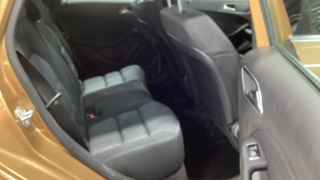 Used Mercedes-Benz B Class 2013 for sale - 77930463: Photo 9