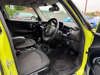 Used MINI Hatch 2023 for sale - 79638149: Photo