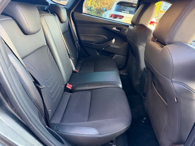 Used Ford Focus 2017 for sale - 77392142: Photo 8