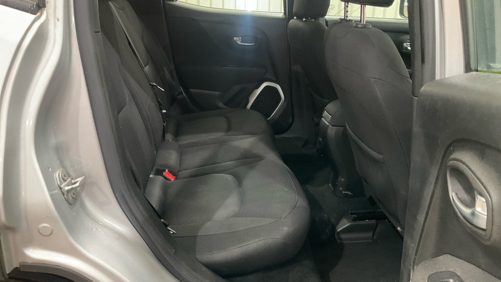 Used Jeep Renegade 2016 for sale - 76381946: Photo 7