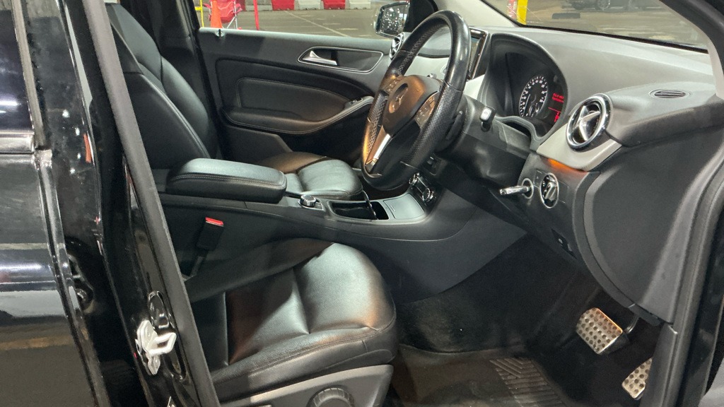 Used Mercedes-Benz B Class 2013 for sale - 76611191: Photo 8