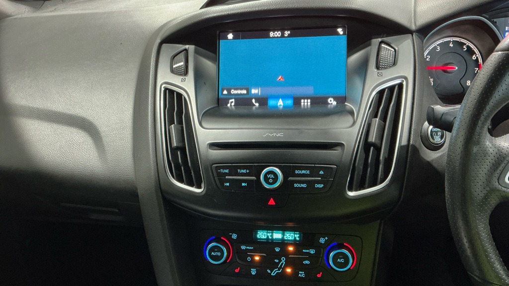 Used Ford Focus 2017 for sale - 77459577: Photo 12