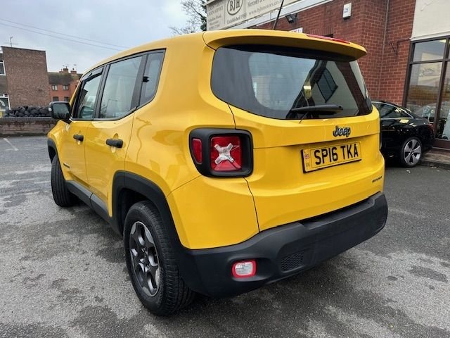 Used Jeep Renegade 2016 for sale - 76344347: Photo 3
