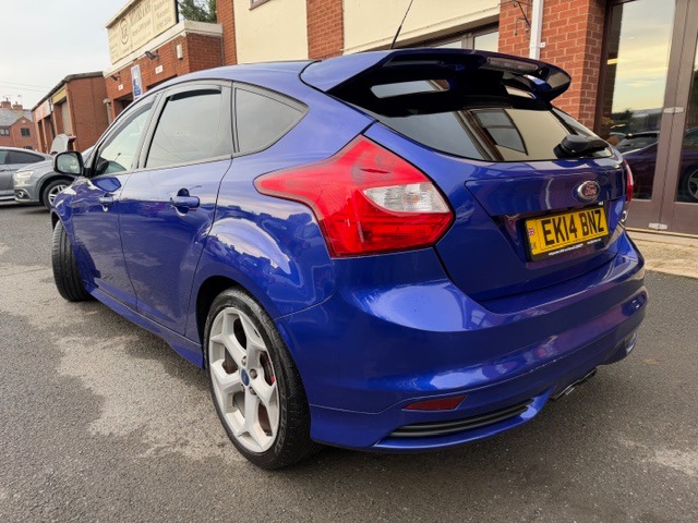 Used Ford Focus 2014 for sale - 77195447: Photo 4