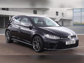 Used Volkswagen Golf 2016 for sale - 77271940: Photo