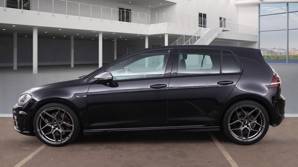 Used Volkswagen Golf 2016 for sale - 77271940: Photo 8