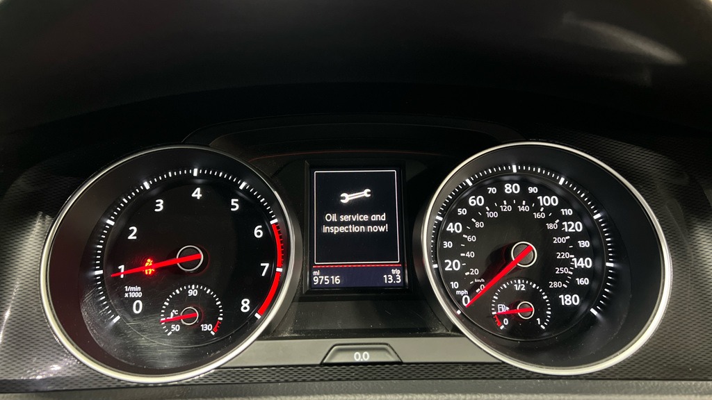 Used Volkswagen Golf 2017 for sale - 77112819: Photo 10