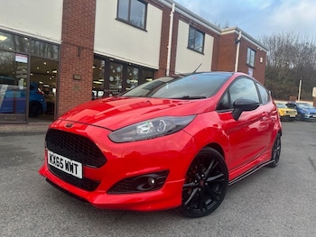 Used Ford Fiesta 2015 for sale - 76908399: Photo