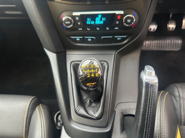 Used Ford Focus 2013 for sale - 76384734: Photo 11