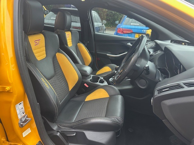 Used Ford Focus 2013 for sale - 76384734: Photo 7