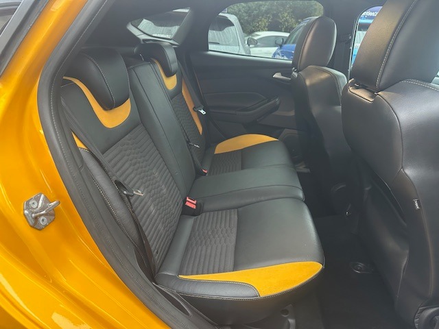 Used Ford Focus 2013 for sale - 76384734: Photo 9