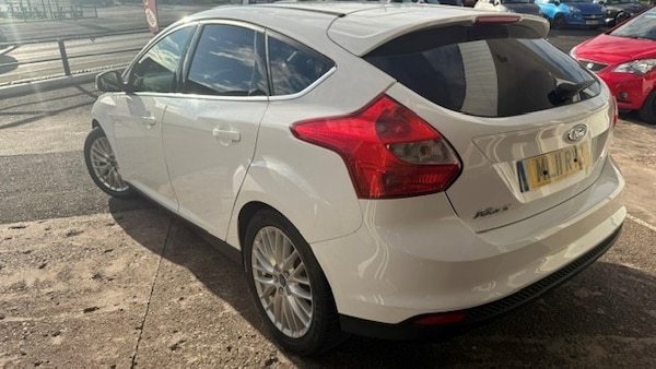 Used Ford Focus 2011 for sale - 76332067: Photo 4