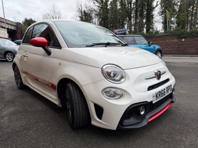 Used Abarth 595 2016 for sale - 77492987: Photo 2