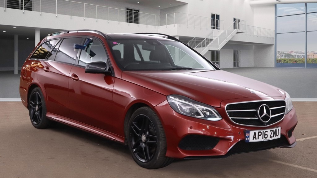Used Mercedes-Benz E Class 2016 for sale - 77104204: Photo 2
