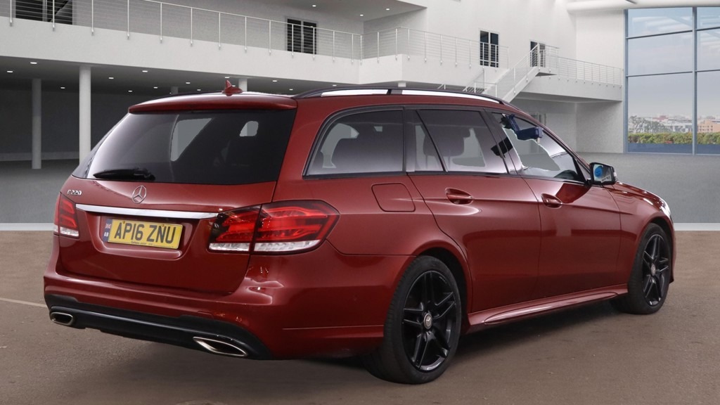 Used Mercedes-Benz E Class 2016 for sale - 77104204: Photo 5