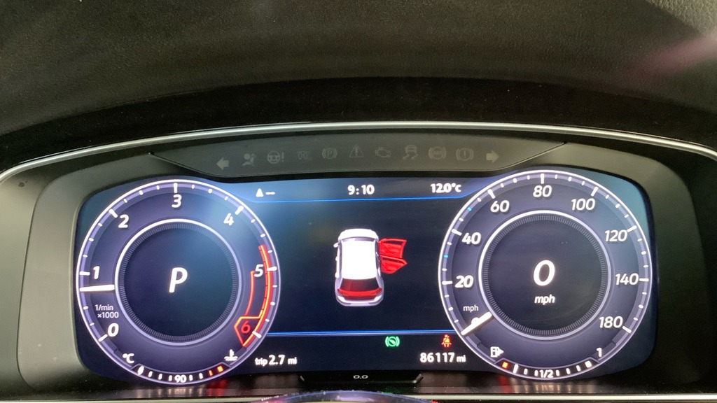 Used Volkswagen Golf 2017 for sale - 76707104: Photo 11