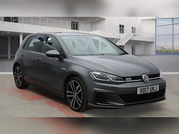 Used Volkswagen Golf 2017 for sale - 76707104: Photo