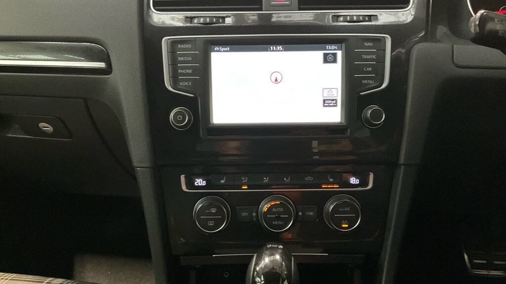 Used Volkswagen Golf 2016 for sale - 76611331: Photo 10