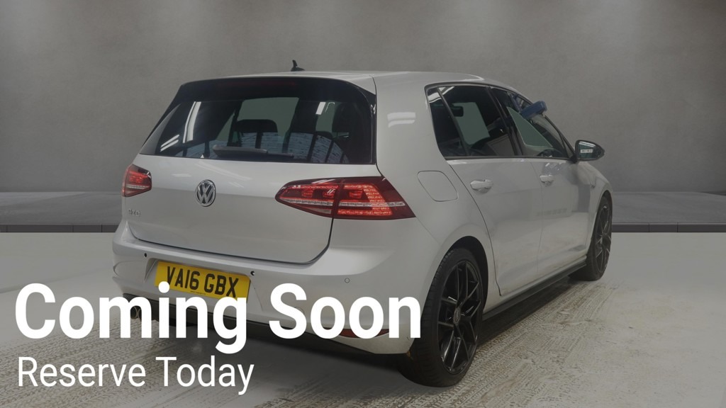 Used Volkswagen Golf 2016 for sale - 76611331: Photo 2