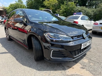 Used Volkswagen Golf 2018 for sale - 78565610: Photo