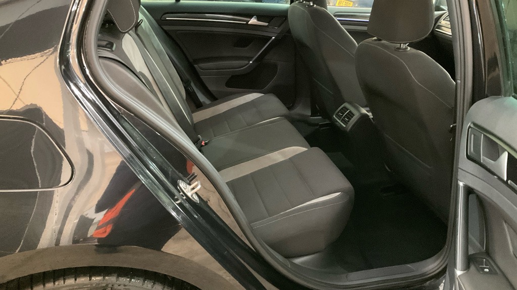 Used Volkswagen Golf 2015 for sale - 77022721: Photo 9