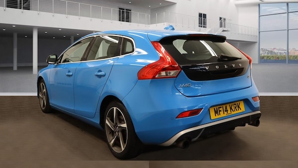 Used Volvo V40 2014 for sale - 76288355: Photo 3