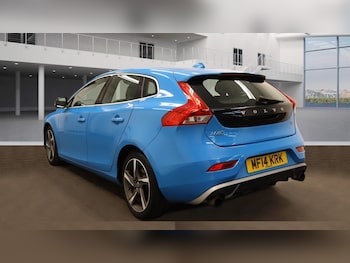 Used Volvo V40 2014 for sale - 76288355: Photo 3