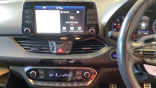 Used Hyundai i30 2017 for sale - 76272676: Photo 10