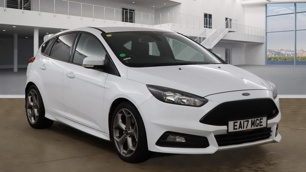 Used Ford Focus 2017 for sale - 76507373: Photo 1